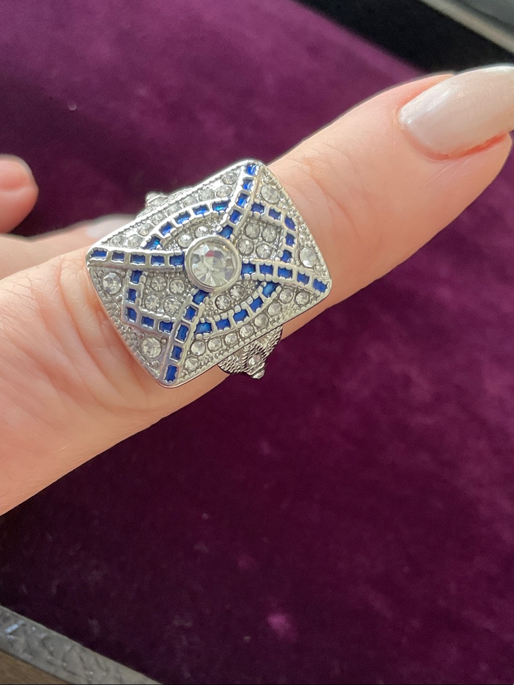 Avon Calling, Beautiful Silver-tone Ring, Size 6.5 - Picture 4 of 10